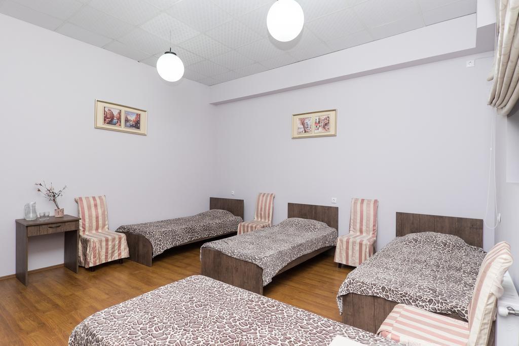 Tiflisi Guest House Ruang foto