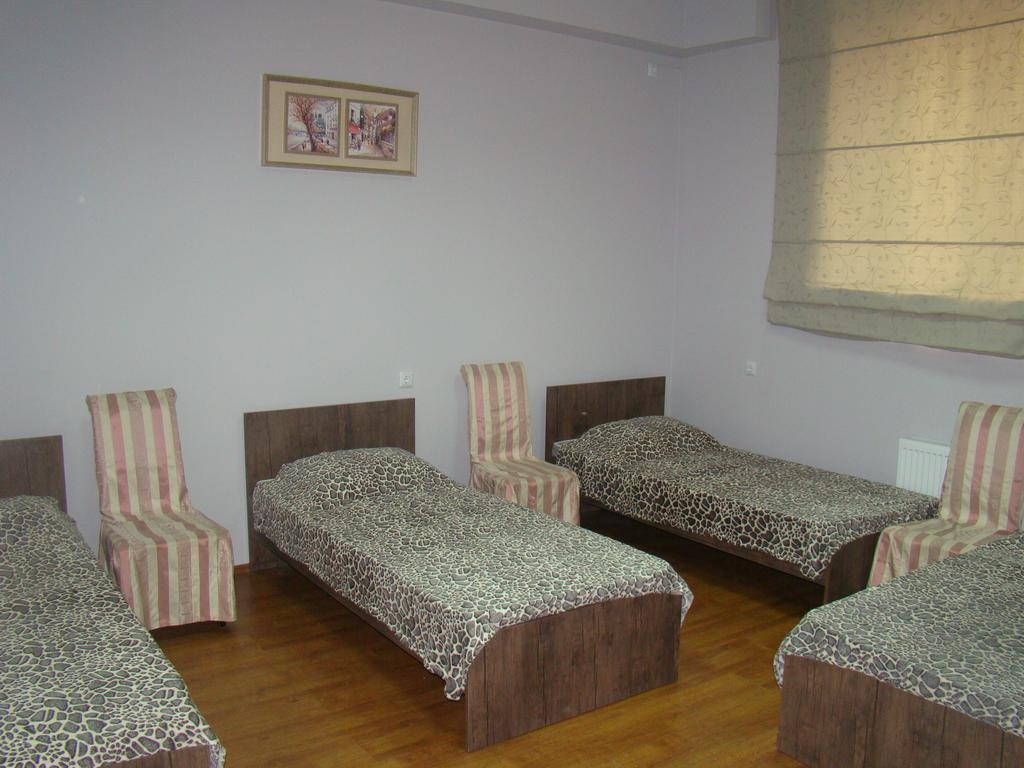 Tiflisi Guest House Ruang foto