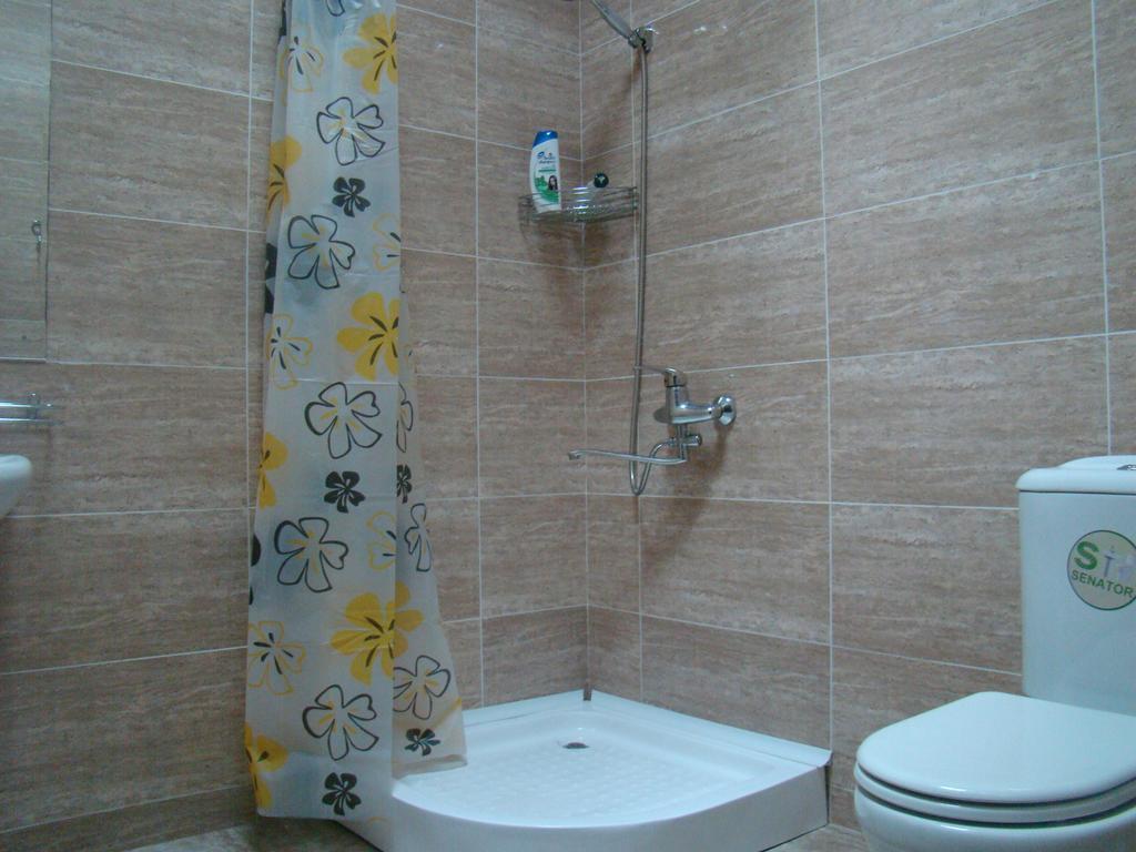 Tiflisi Guest House Ruang foto