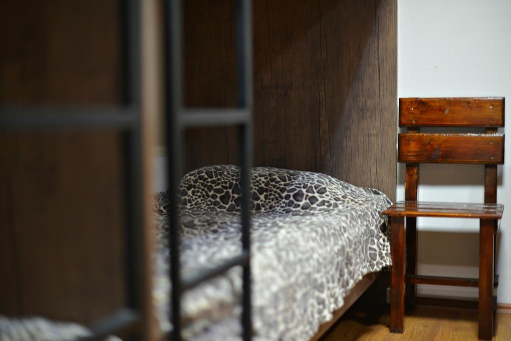 Tiflisi Guest House Bagian luar foto